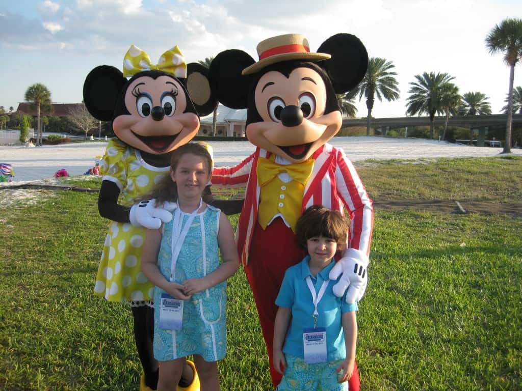 mickey-minnie-kids-picture