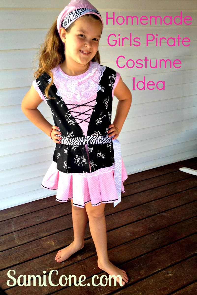 Homemade Girls Pirate Costume Idea with Bandana