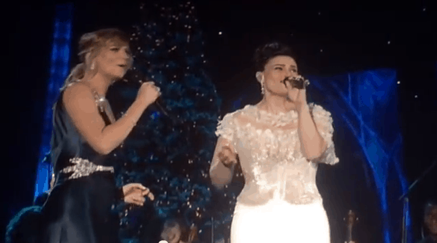 Frozen Let It Go Live Duet CMA Country Christmas Jennifer Nettles Idina Menzel