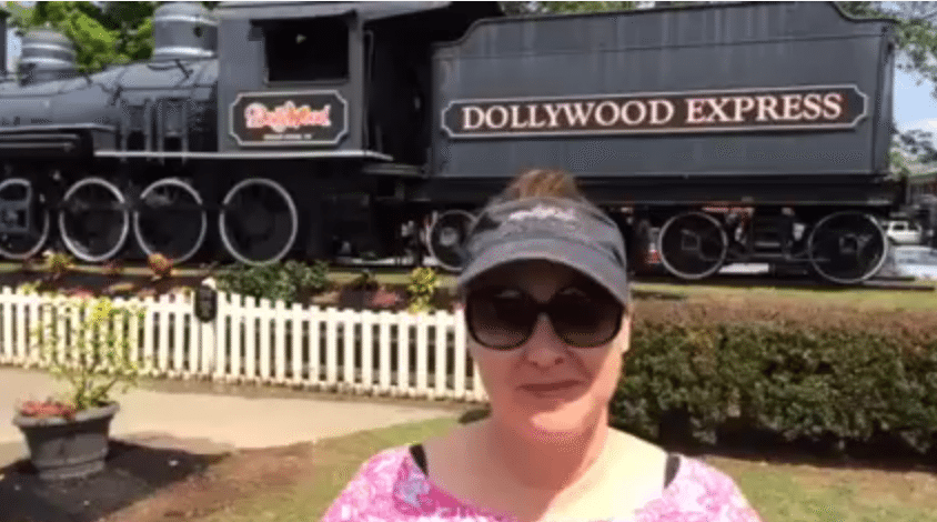 The Daily Dash June 5 2015 {Waterpark bound @Dollywood Splash Country}