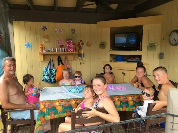Dollywood's Splash Country retreat birthday table