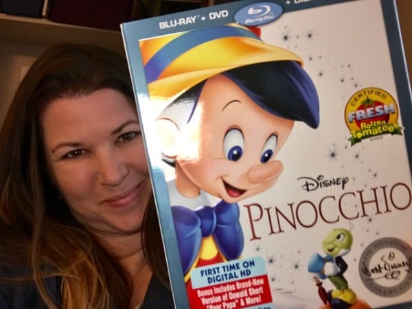 The Daily Dash: February 7, 2017 {#Pinocchio #DisneySMMC}