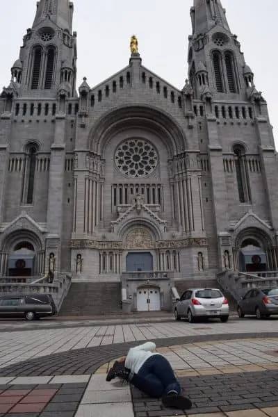 quebec-city-cathedral-street-photo