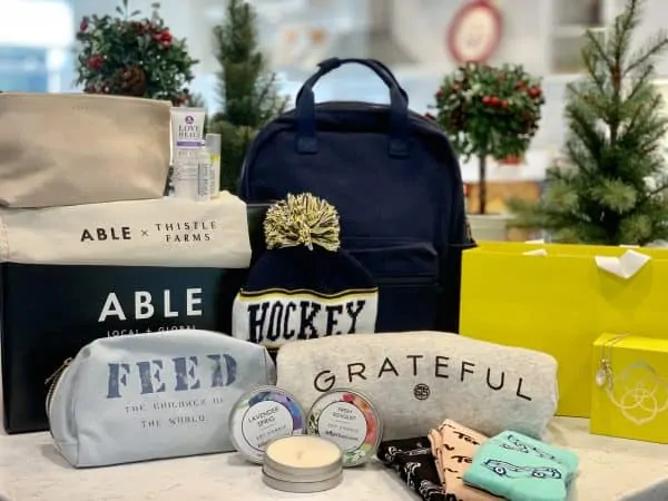 gifts that give back 2018