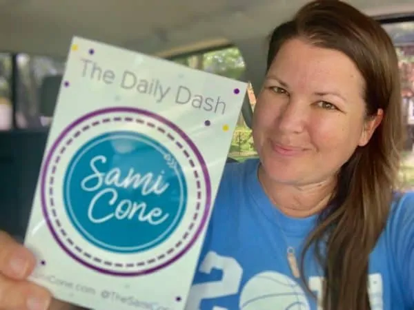 Signing at Decatur Book Festival {The Daily Dash: August 30, 2019} #DBF2019