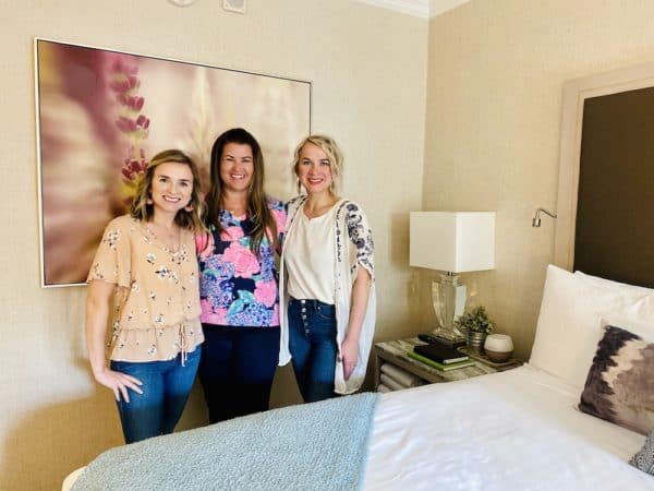 The Tidy Home Nashville girls in Opryland bedroom