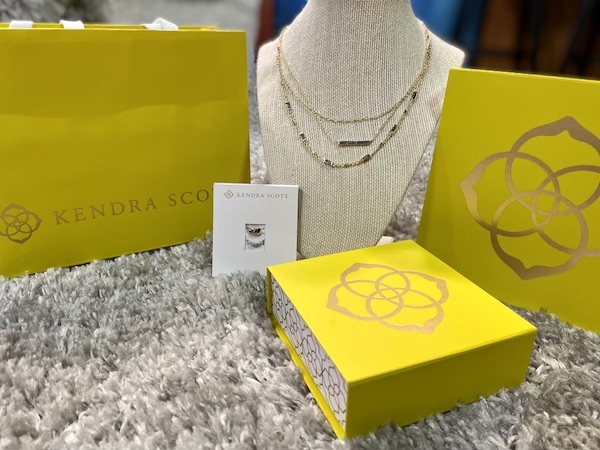 kendra scott gifts that give back 2020