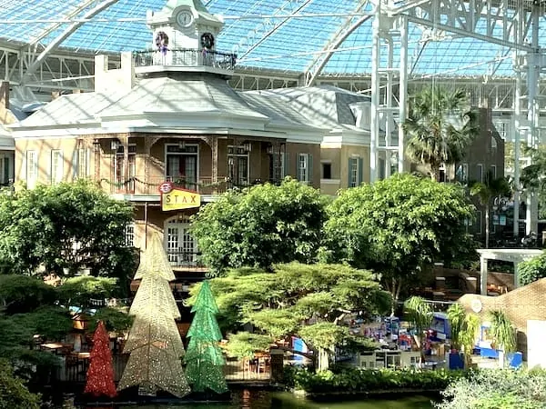 Opryland Waters Edge Stax with Christmas Trees from Delta Flatboat ride.