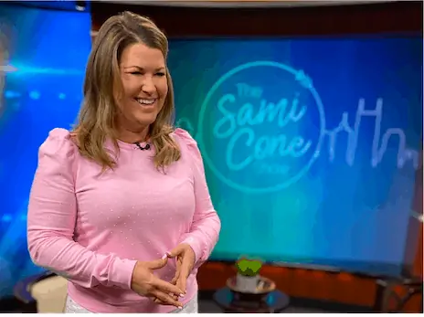 Lilly Pulitzer Jansen Pearl sweatshirt in pink from The Sami Cone Show February 2021