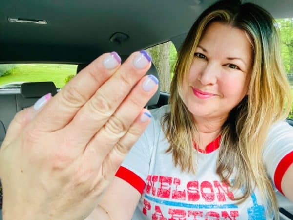 Mother Daughter French Manicures in Nashville {The Daily Dash: May 4, 2021}