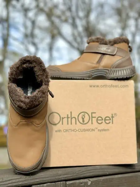 Orthofeet-Siena-Boot-on-Box